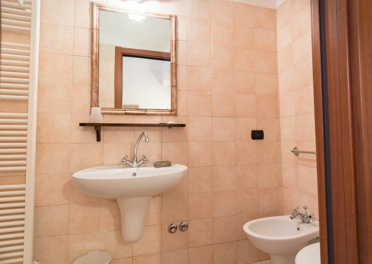Bed & Breakfast Al Pian D'アッシジ エクステリア 写真