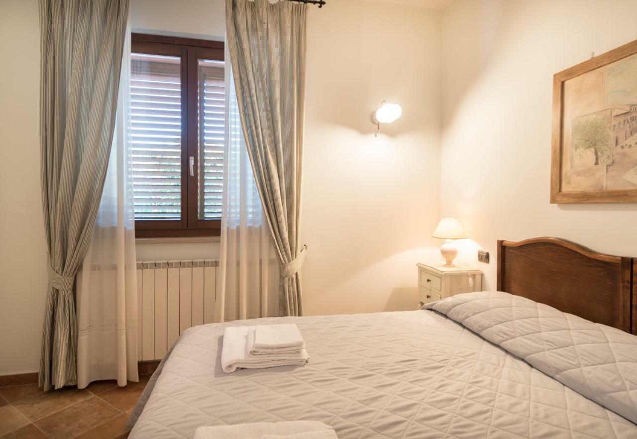 Bed & Breakfast Al Pian D'アッシジ エクステリア 写真