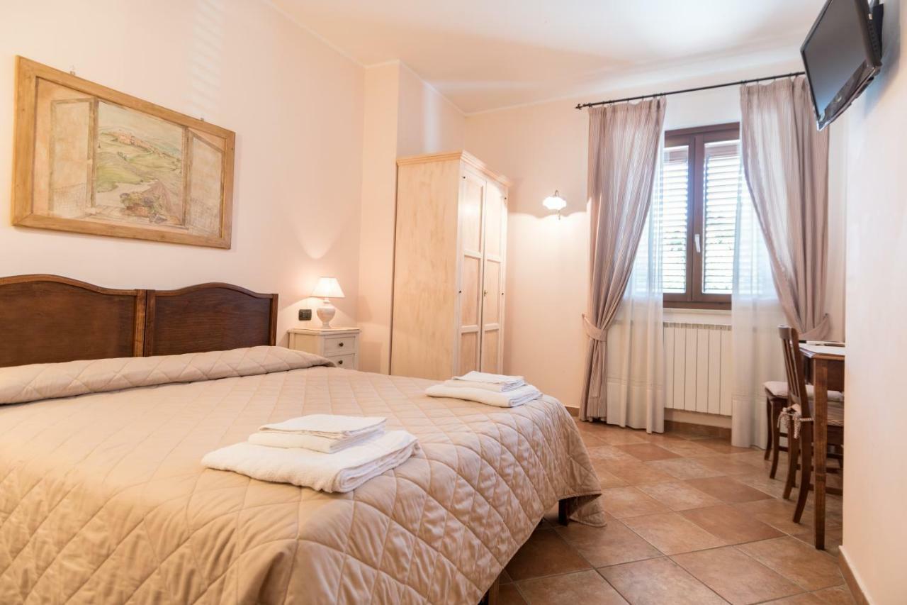 Bed & Breakfast Al Pian D'アッシジ エクステリア 写真