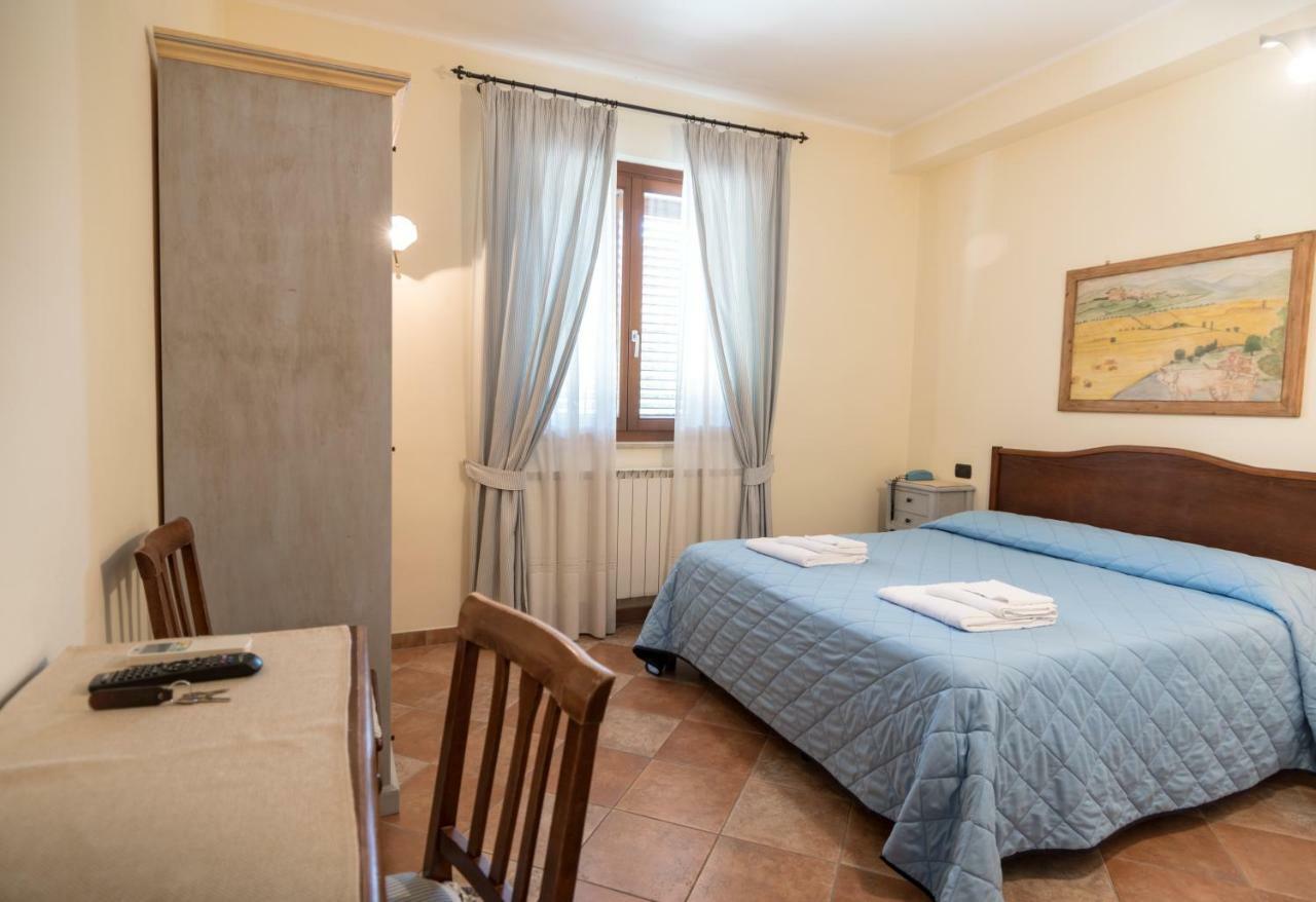 Bed & Breakfast Al Pian D'アッシジ エクステリア 写真