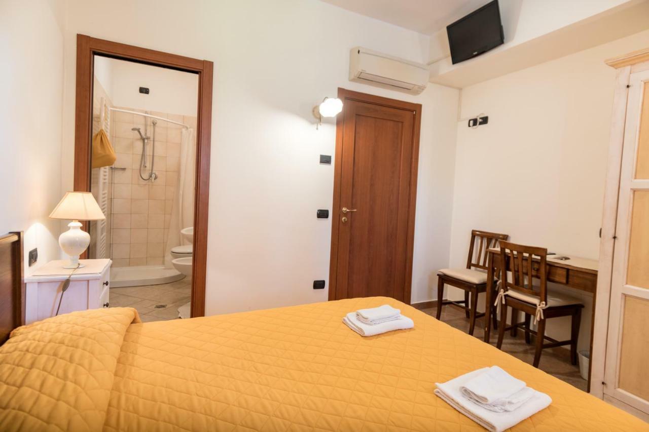 Bed & Breakfast Al Pian D'アッシジ エクステリア 写真