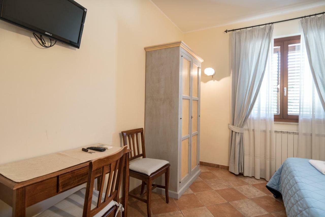 Bed & Breakfast Al Pian D'アッシジ エクステリア 写真