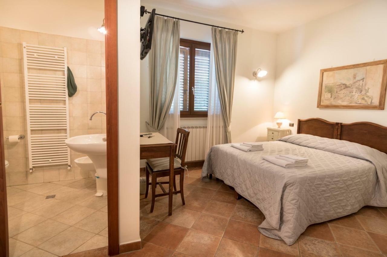 Bed & Breakfast Al Pian D'アッシジ エクステリア 写真