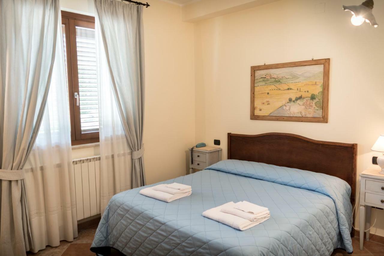 Bed & Breakfast Al Pian D'アッシジ エクステリア 写真