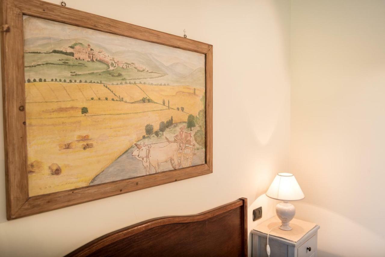Bed & Breakfast Al Pian D'アッシジ エクステリア 写真