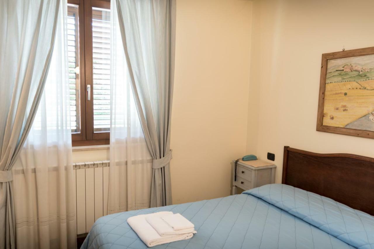 Bed & Breakfast Al Pian D'アッシジ エクステリア 写真